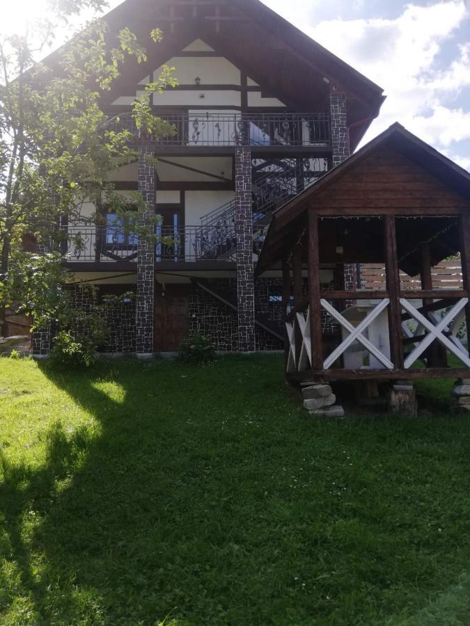 Садиба Анномарі - Відпочинок В Карпатах Котедж Яремче Eksteriør bilde